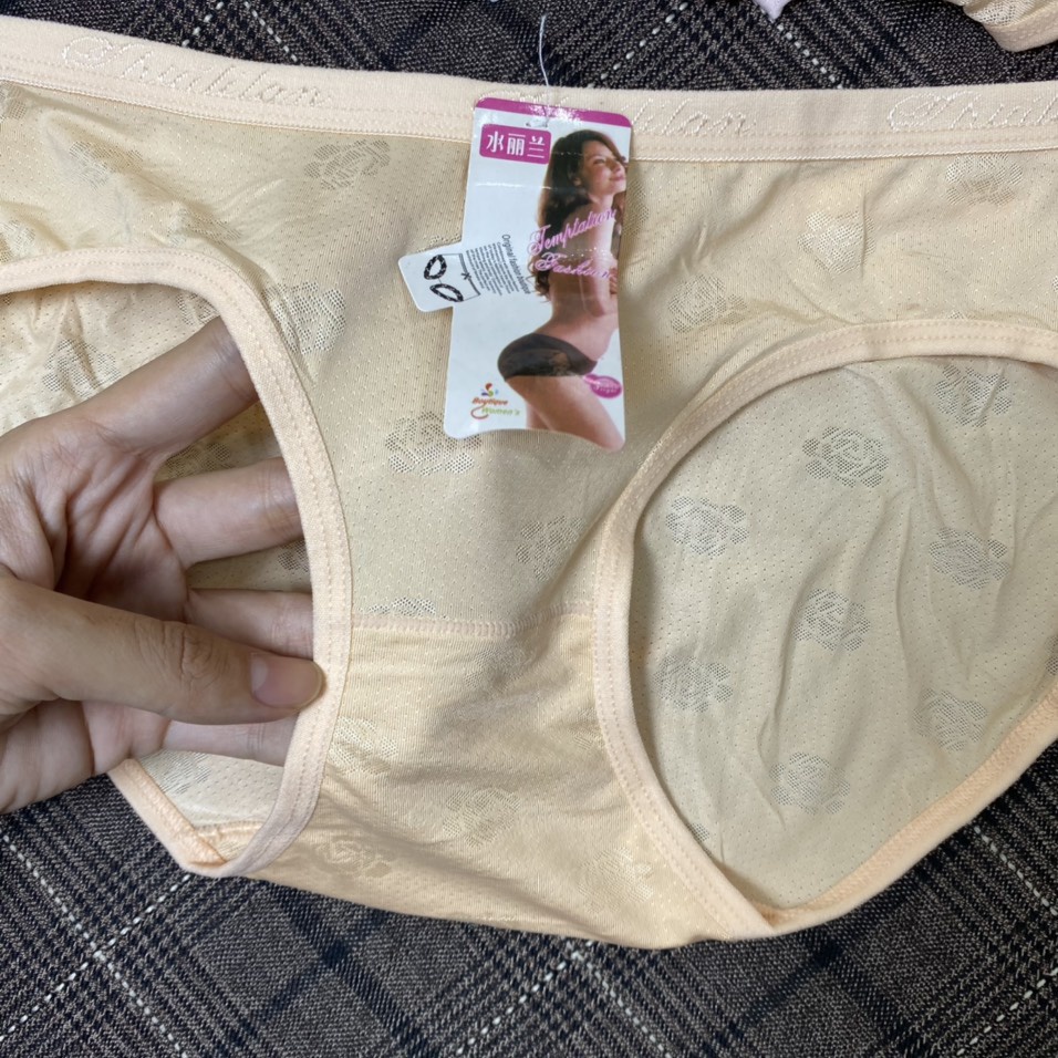 Quần lót su gấm đúc có đường may