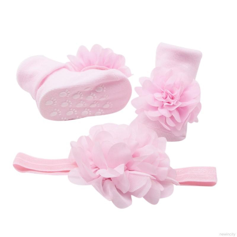 Set băng đô hoa và vớ xinh xắn cho bé sơ sinh