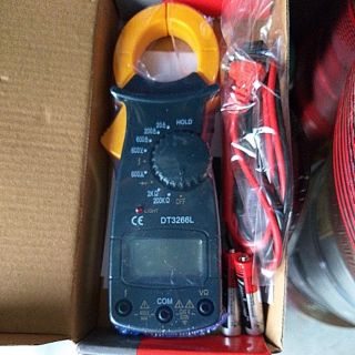Đồng hồ kẹp dt3266l