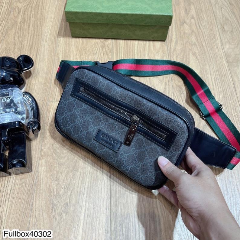 Túi Đeo Chéo GC Khoá Trước Có Logo Cao Cấp Chất DA PU Hàng Loại 1