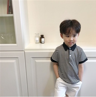 Áo kẻ ngang cổ đức bé trai