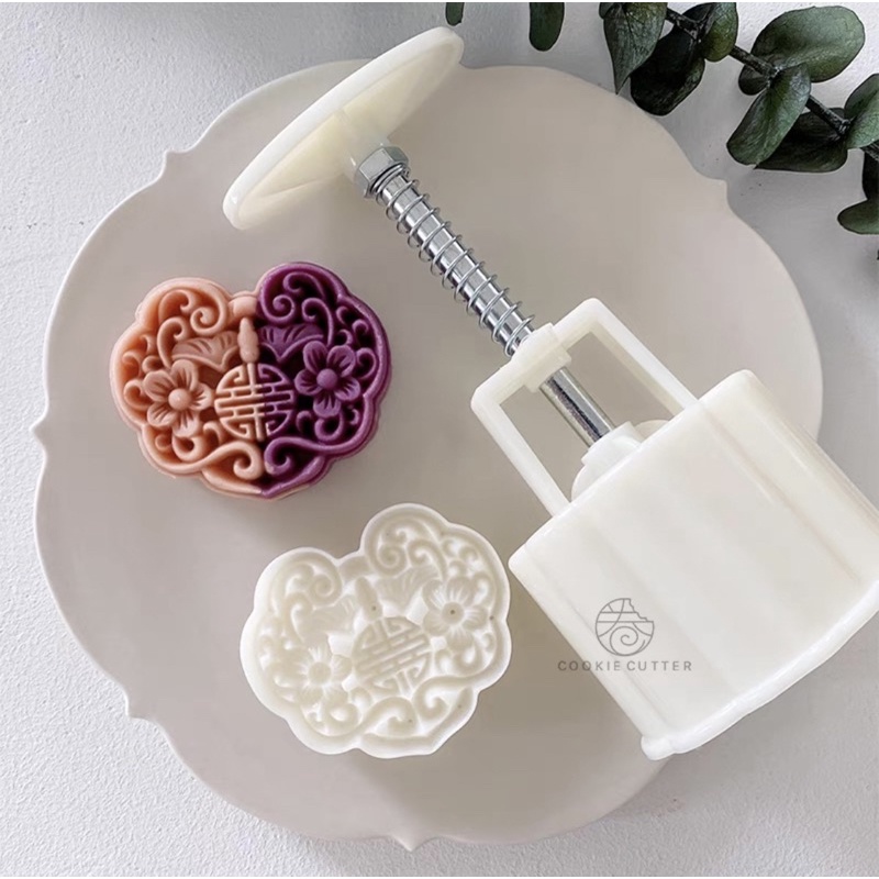 Khuôn lò xo làm bánh Trung Thu Khánh Dơi 150g