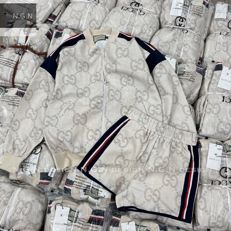 Sét áo khoác + quần sooc GC