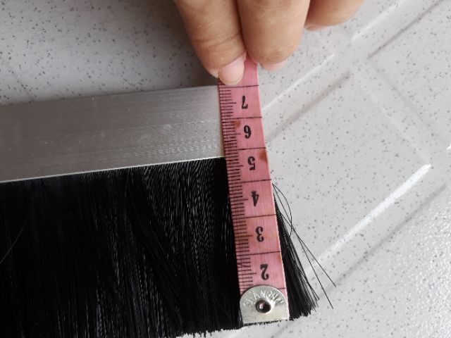 RON NHÔM CHÂN CỬA SỢI CƯỚC 5CM