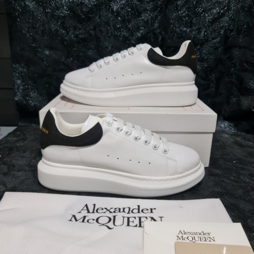 Giày Sneaker_MCQ Trắng Gót Đen Nam Nữ, Giày thể thao thời trang Hàng cao cấp Full Box + Bill