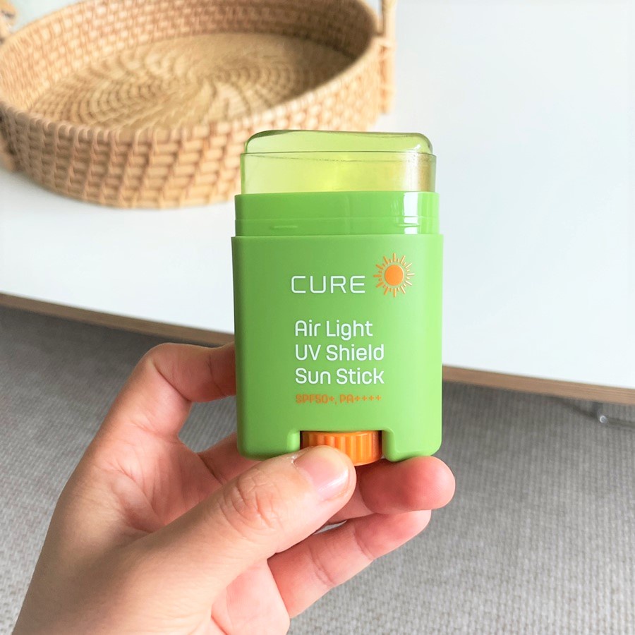 Kem chống nắng dạng thỏi Cure Air Light UV Shield Sunstick SPF50+ PA++++ 20g