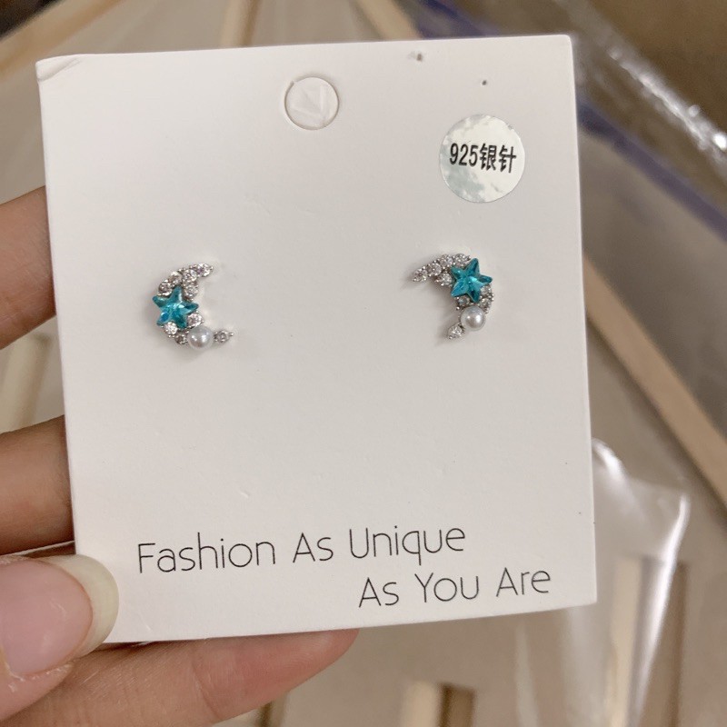 Khuyên tai bạc mặt trăng xinh