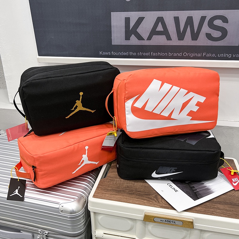 Túi Đựng Giày Thể Thao Nike Cổ Điển Chống Thấm Nước Tiện Dụng Cho Nam Và Nữ