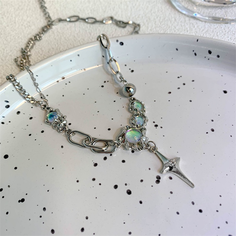 Vòng cổ Hình Thánh Giá Đính Đá Sang Trọng Thời Trang Cho Nữ