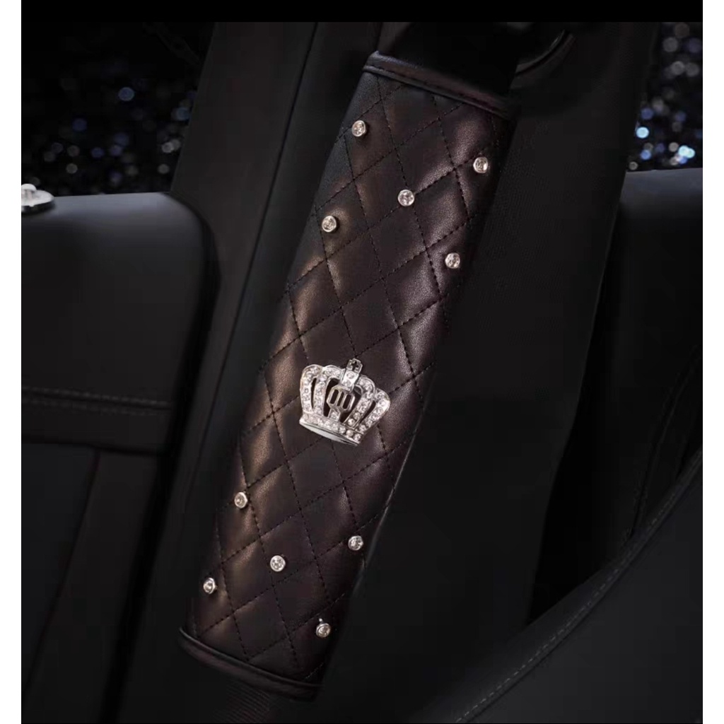 Đệm Da Bọc Dây Đai An Toàn Đính Đá Trang Trí Xe Hơi Sang Trọng