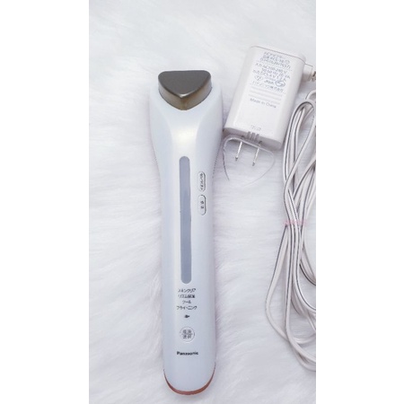 ST75 - Máy làm sạch da và đẩy tinh chất Panasonic ST75