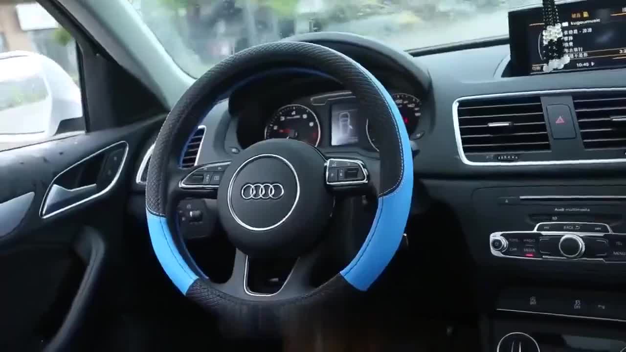 Bọc vô lăng da cao cấp, tặng kèm quà