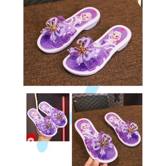 DÉP NHỰA DẺO ELSA BÉ GÁI (ĐẶT NHÍCH LÊN 2 SIZE)