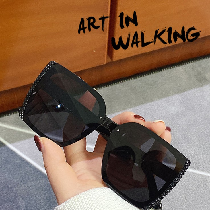 Kính mát gọng vuông bản to kiểu dáng thời trang