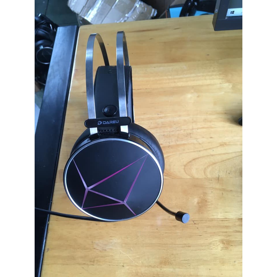Tai nghe gaming Dareu EH722s led RGB chính hãng Mai Hoàng phân phối likenew 98%