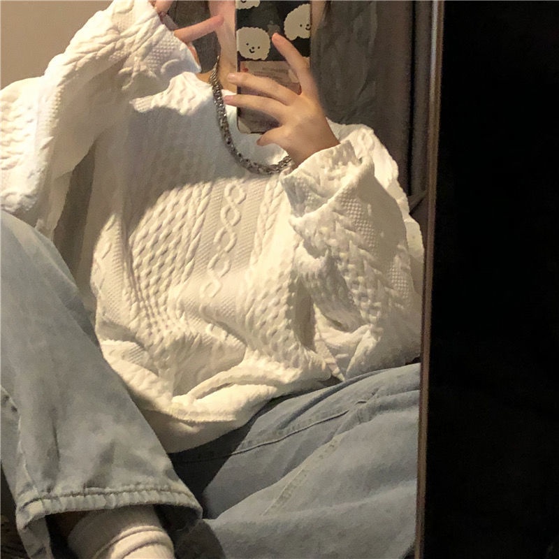 Áo sweater màu trắng dáng rộng mẫu 2021 thiết kế mới thời trang xuân thu dành cho nữ