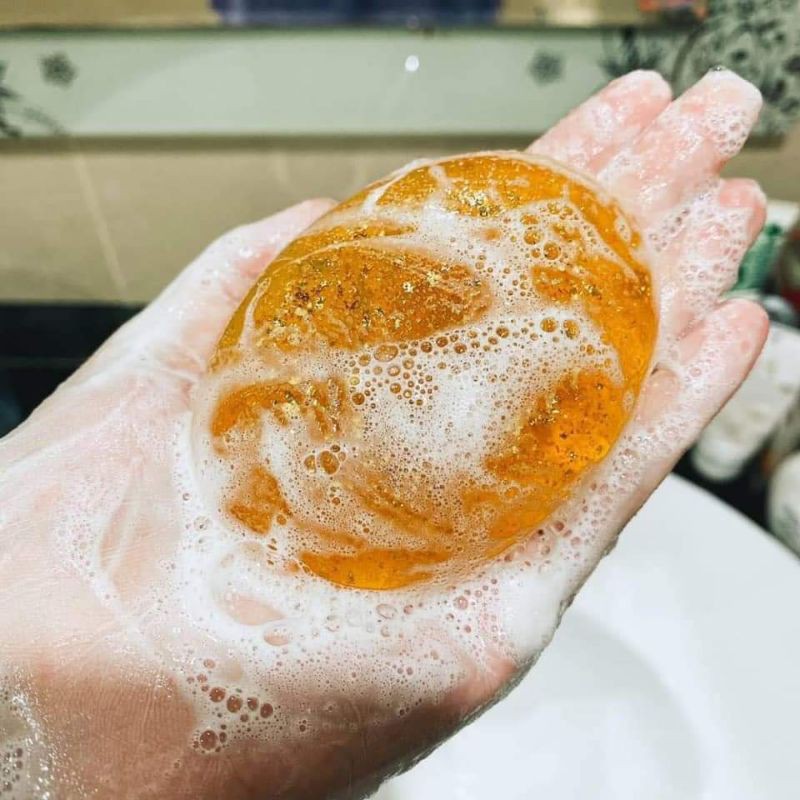 Xà phòng tắm trắng da vàng Gold 24k Soap Thái Lan