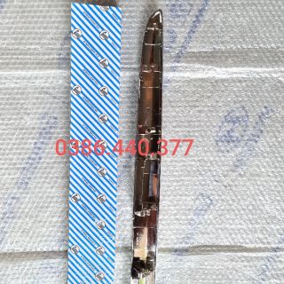 Nẹp cốp sau Innova 05-12  (Mạ Crom) OEM