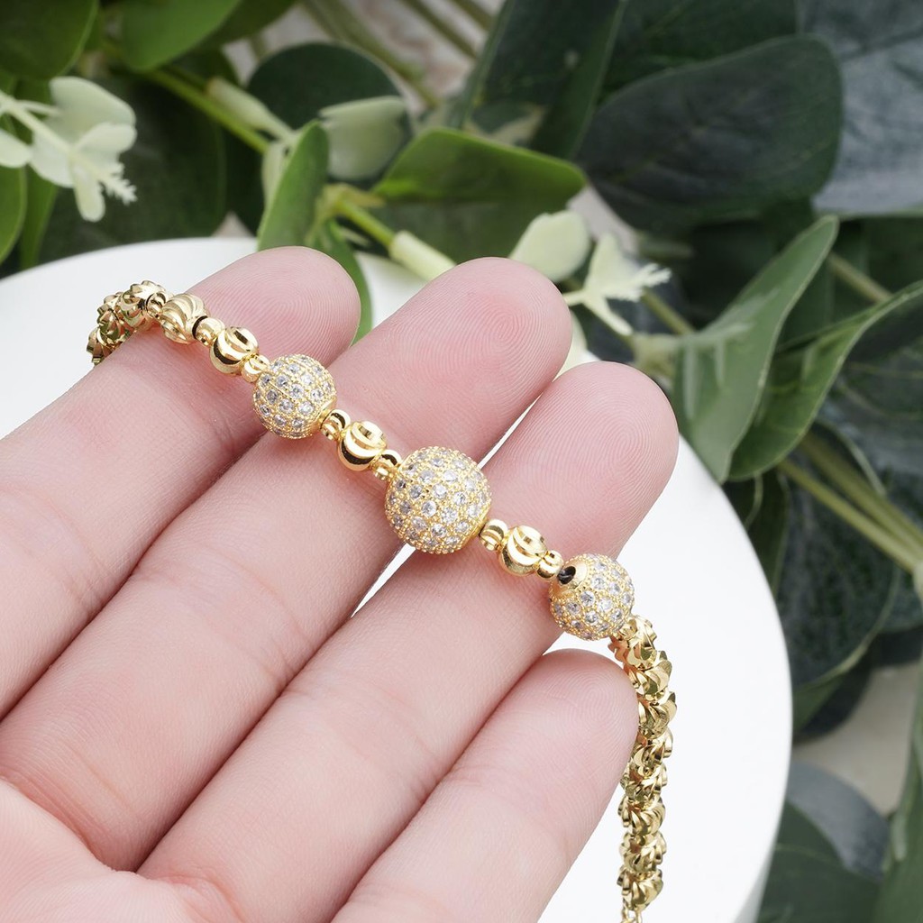 Lắc Bi Kiểu Dáng Hiện Đại, Thời Trang 11