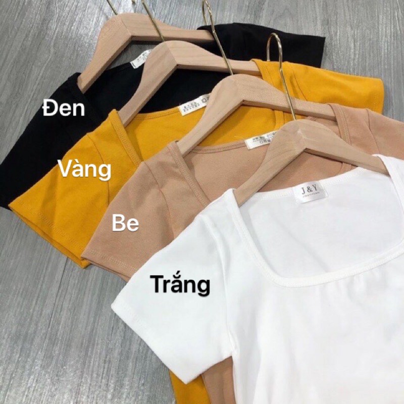 Áo Phông Cổ Vuông Mềm Mát Siêu Xinh