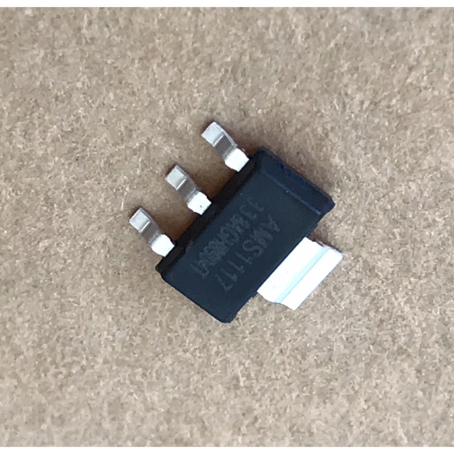 Set 50 con AMS1117-3.3V