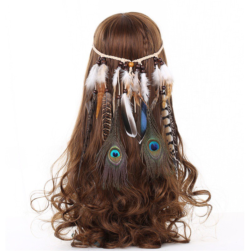 Băng đô cài tóc đính lông vũ phong cách boho