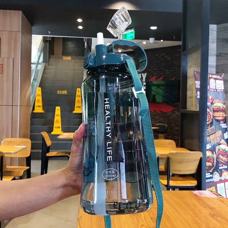 Bình nước dung tích 2L phong cách thể thao