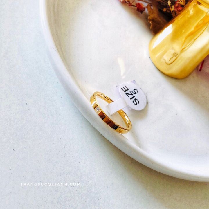 Nhẫn Titan - Nhẫn Titan Đính 1 Đá Chìm Màu Vàng
