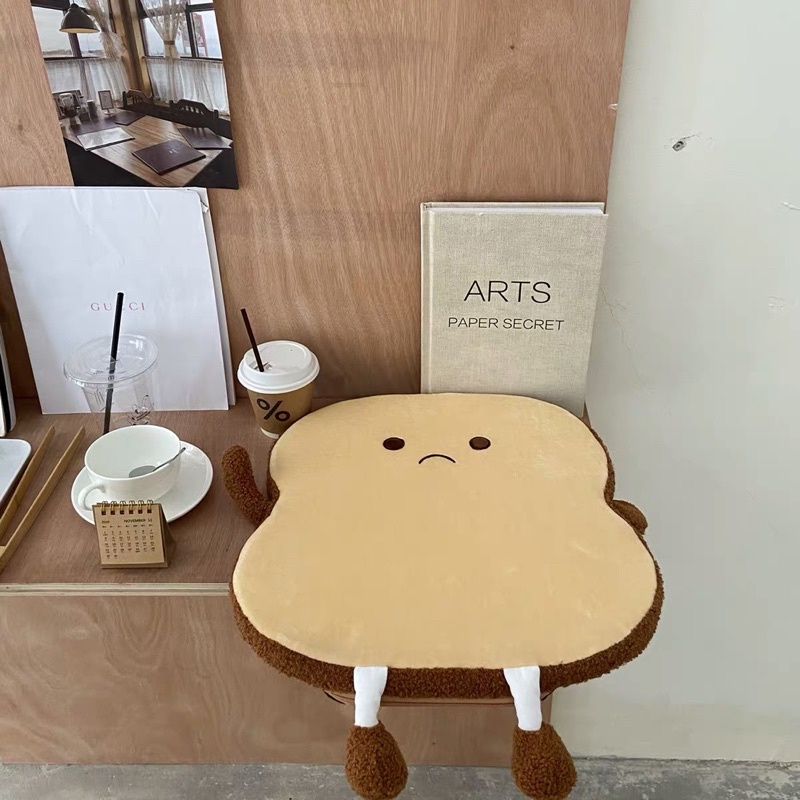 Gối đệm bánh mì nướng dễ thương - Décor nhà Sò