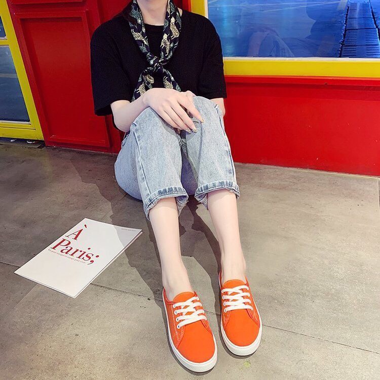 (XẢ LỖ )Giày thể thao 8N