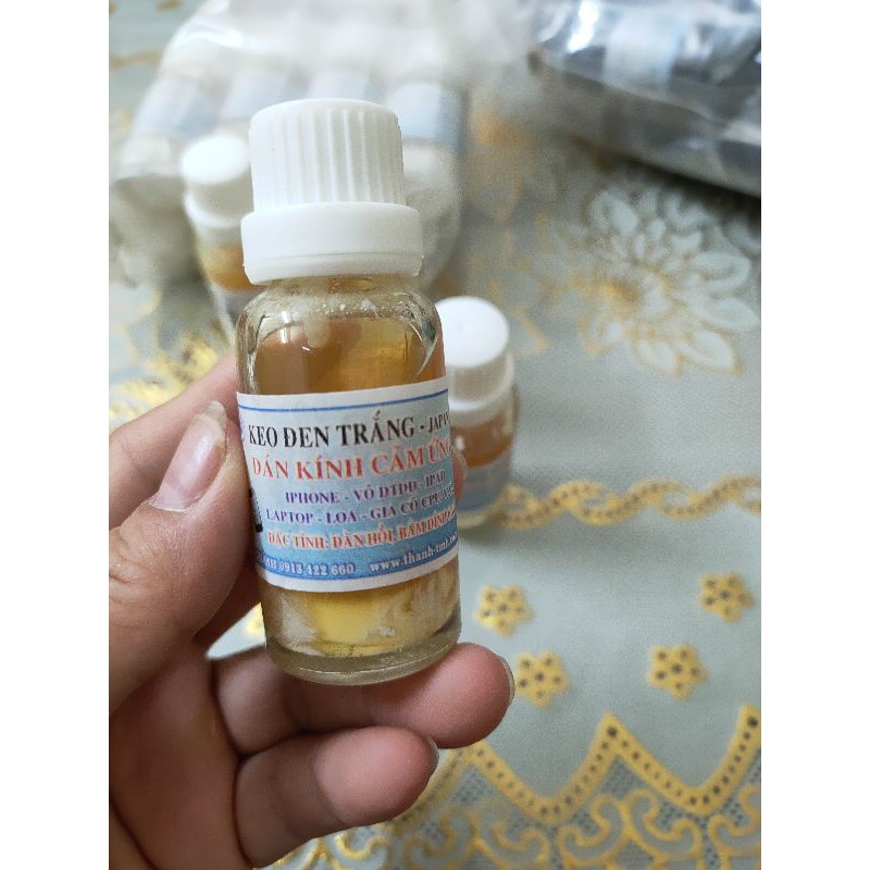 Keo dán màng loa trắng bé