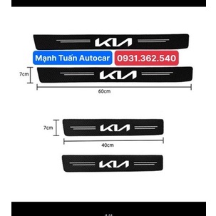 &lt; Xe Kia bản mới &gt; Nẹp Dán Vân Carbon Chống Trầy Xước Bảo Vệ Bậc Cửa Xe Hơi/ Bảo Vệ Cốp Sau Xe Hơi