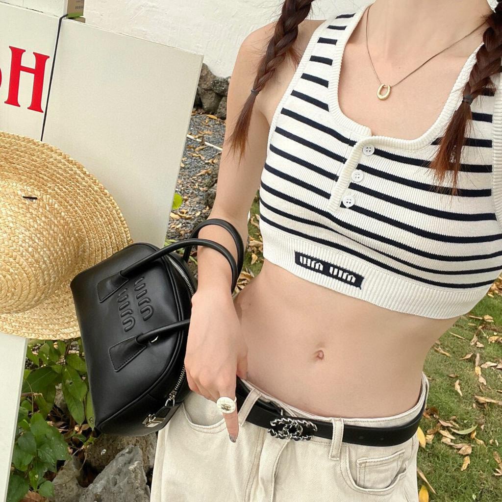 Áo Dệt Kim Sát Nách Kẻ Sọc Cá Tính Cho Nữ