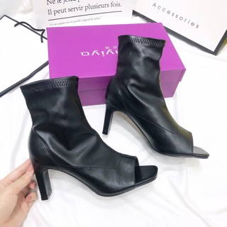 Boot hở mũi cao gót basic