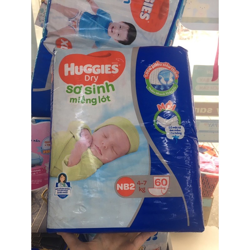 [Sale sốc] Tã lót sơ sinh HUGGIES NewBorn 2 - 60 miếng