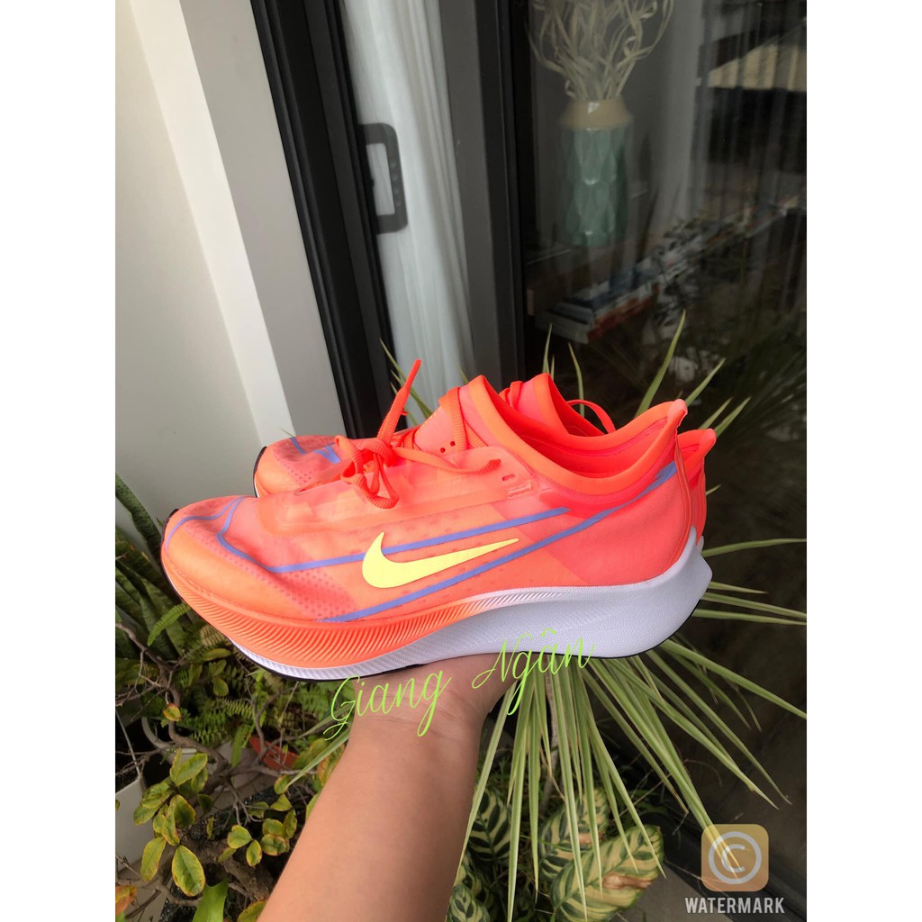 Giày Zoom Fly 3 cam box