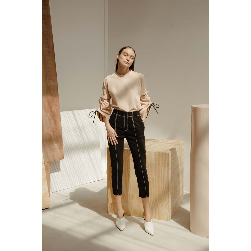 [Mã WABRCCS1 giảm 10% đơn 99K] COCOSIN - Quần Đen Phối Chỉ