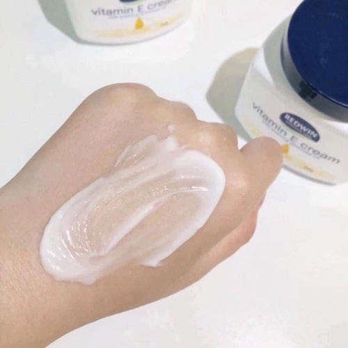 Kem dưỡng ẩm Vitamin E Redwin làm trắng mặt và body 300gr - Shop Melyca