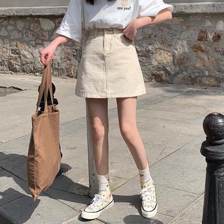 Chân váy dáng chữ A