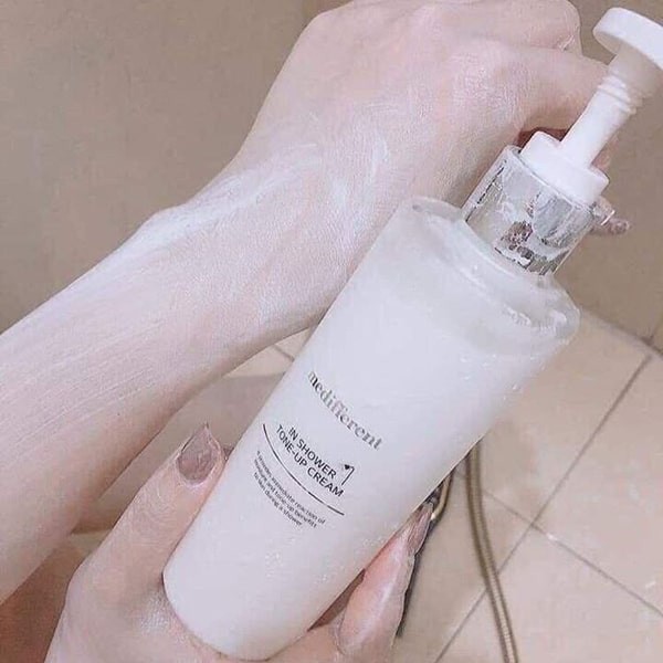 Sữa tắm trắng da Medifferent In Shower Tone-up Cream 300ml