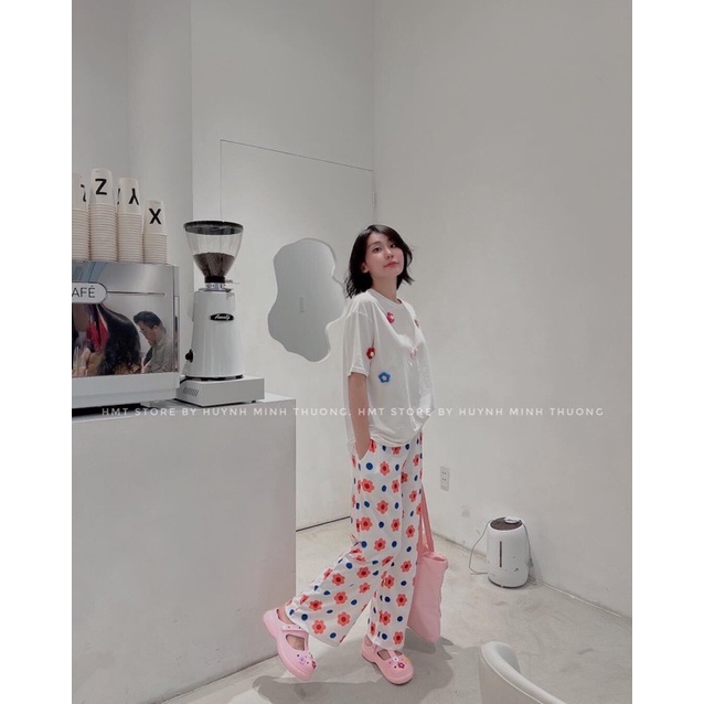 Set quần suông áo cotton đính hoa xinh xắn