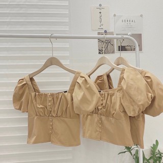 Áo cổ vuông tay phồng