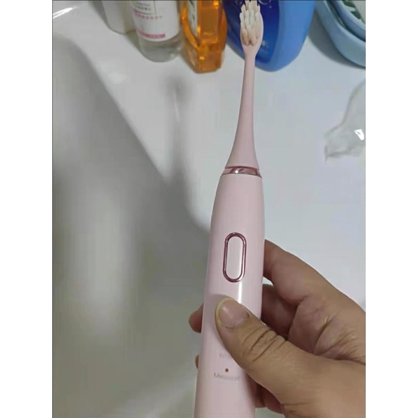 Set 2 Chiếc Bàn Chải Điện Lenovo Tặng Kèm Cap Sạc Và Đầu Bàn Chải - Cáo Đeo Nơ