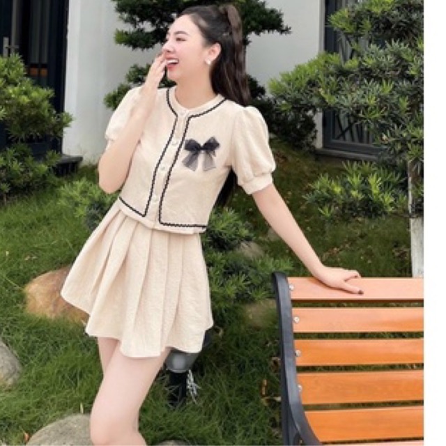 Set áo nơ cổ tròn mix chân váy xoè siêu xinh