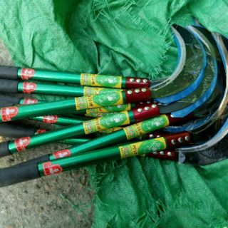 Dao liềm phát cỏ