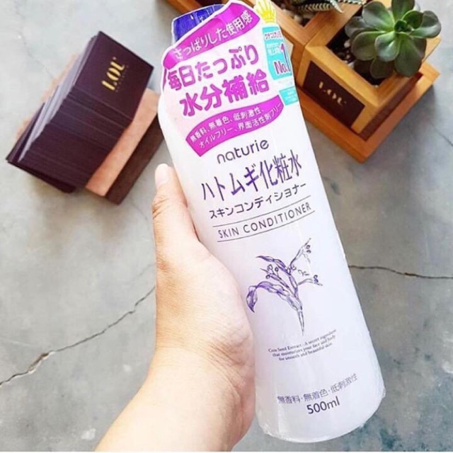 Nước hoa hồng Dưỡng Ẩm Ý dĩ Naturie