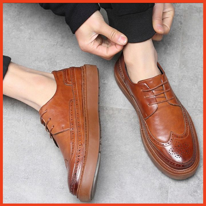 Giày Nam Buộc Dây Họa Tiết Cao Cấp Kiểu Hàn Đế Mềm Êm Chân Tăng Chiều Cao 4cm 2 Màu Đen Và Nâu