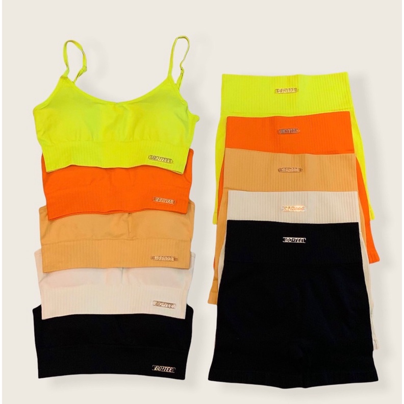 Set tập thể thao gym yoga Botee chất dệt kim cao cấp,logo thép khắc, cạp quần cao,form ôm logo thêu mác dệt.