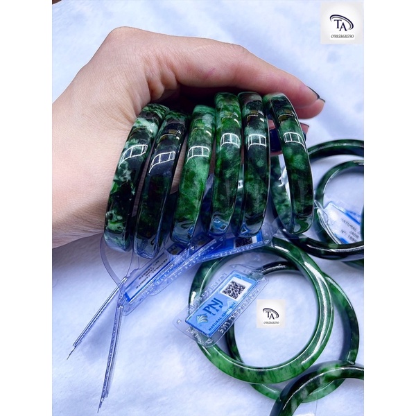 VÒNG ĐÁ THIÊN NHIÊN BẢN VUÔNG KIỂM ĐỊNH SẴN PNJ 10MMM DÀY 6MM (SPE-VCT-PNJ)