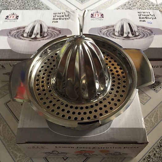 Dụng Cụ Vắt Nước Cam Bằng Inox Tiện Lợi